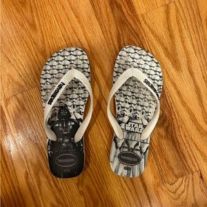 🦋⭐️Star Wars flip flops havainas